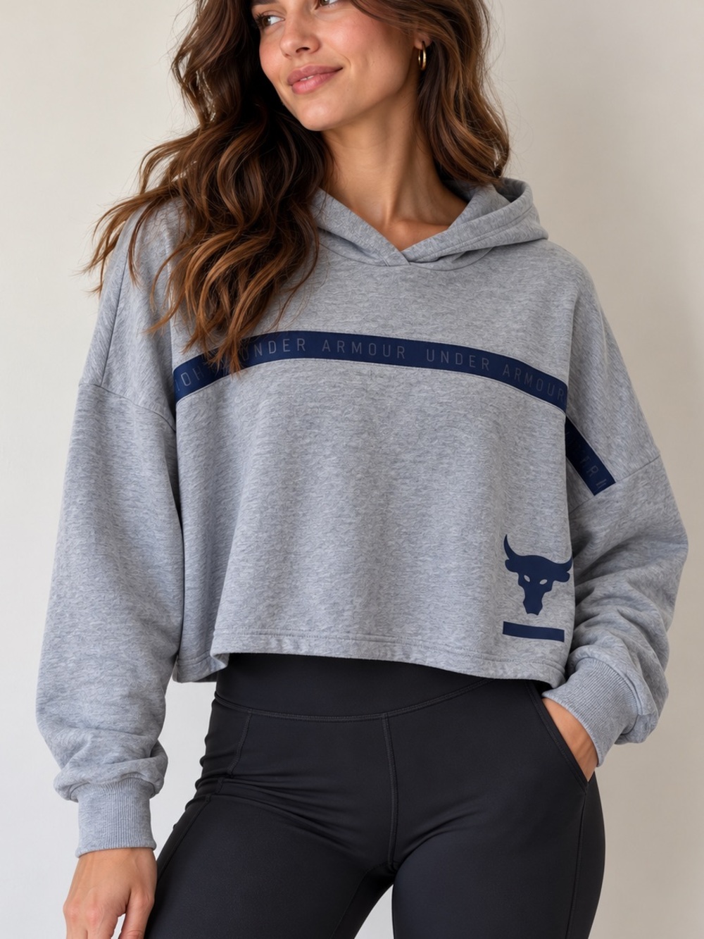 Under Armour Project Rock Women’s XL Gray Cropped Hoodie Loose Fit Logo Sweatshi
